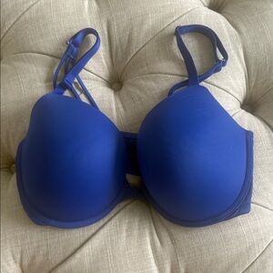 Victoria's Secret Vibrant Blue Bra